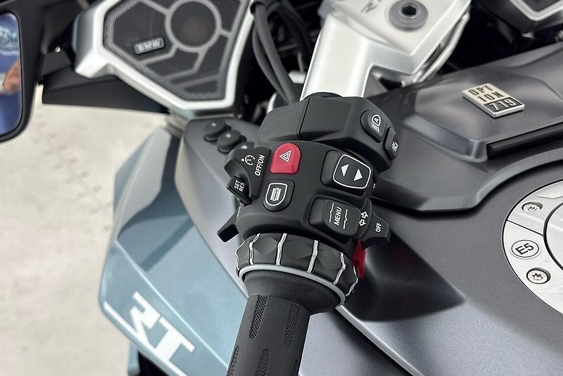 BMW R 1300 RT - fotka 10 z 13