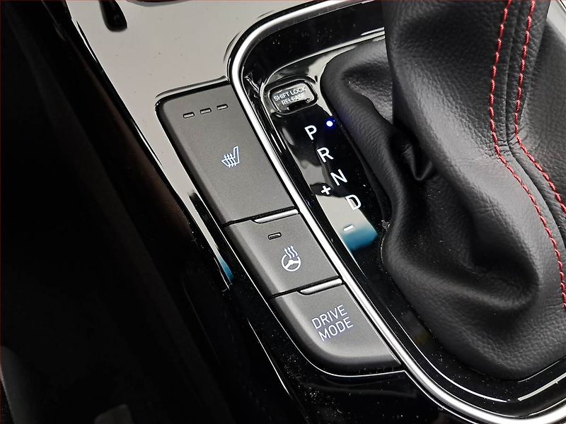Hyundai i30 (2025) 1.5 T-GDI MHEV 48V, N- Line - fotka 19 z 23