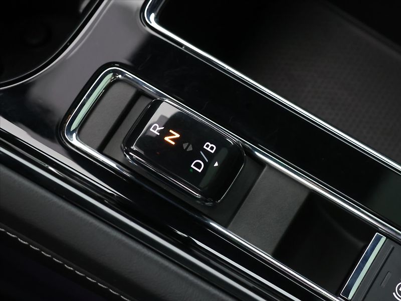 Škoda Enyaq RS  82kWh 4x4 CZ SOH 95% - fotka 33 z 43