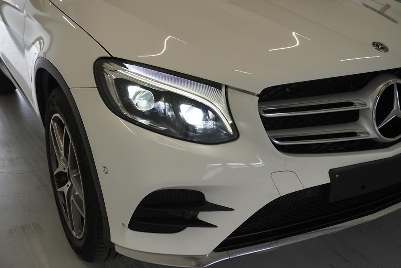 Mercedes-Benz GLC (2018) GLC300 2,0I 4MATIC AMG PACKET - fotka 10 z 27
