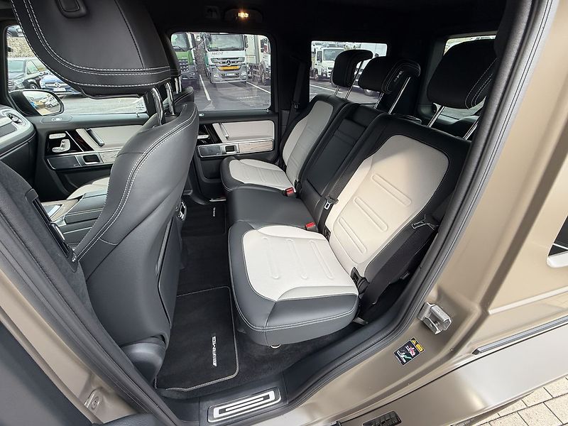 Mercedes-Benz Třídy G 580 s technologií EQ - fotka 14 z 42