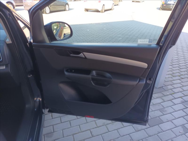 Volkswagen Sharan 1,4 TSI,LPG,SERVIS,ROZVODY, - fotka 27 z 40