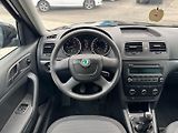 Škoda Yeti (2013) 1.2 TSI 77kW - náhled 14