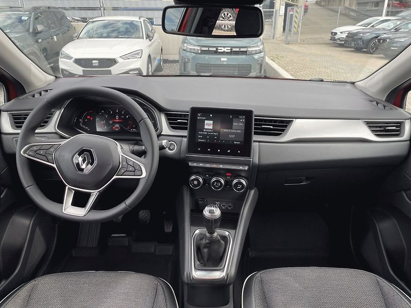 Renault Captur (2021) 1.0 TCe,67kW,Intens,1.Maj,ČR - fotka 19 z 41