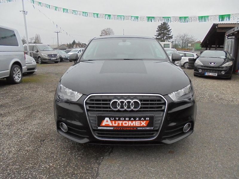 Audi A1 (2011) 1.6 TDI- NAVIGACE- KLIMA - fotka 2 z 11