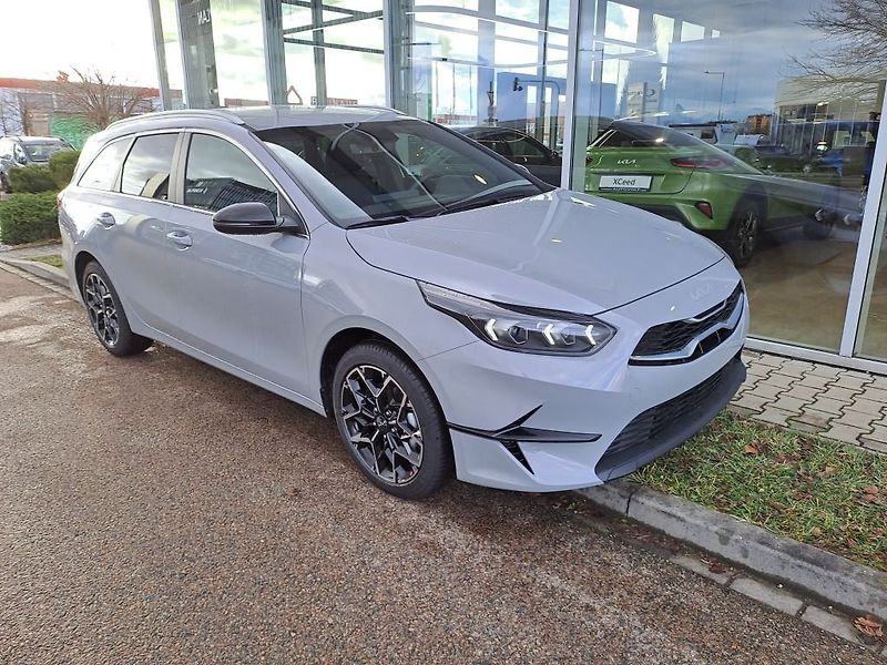 Kia Ceed Edice 30 1,5 T-GDi 103kW/140k - fotka 8 z 9