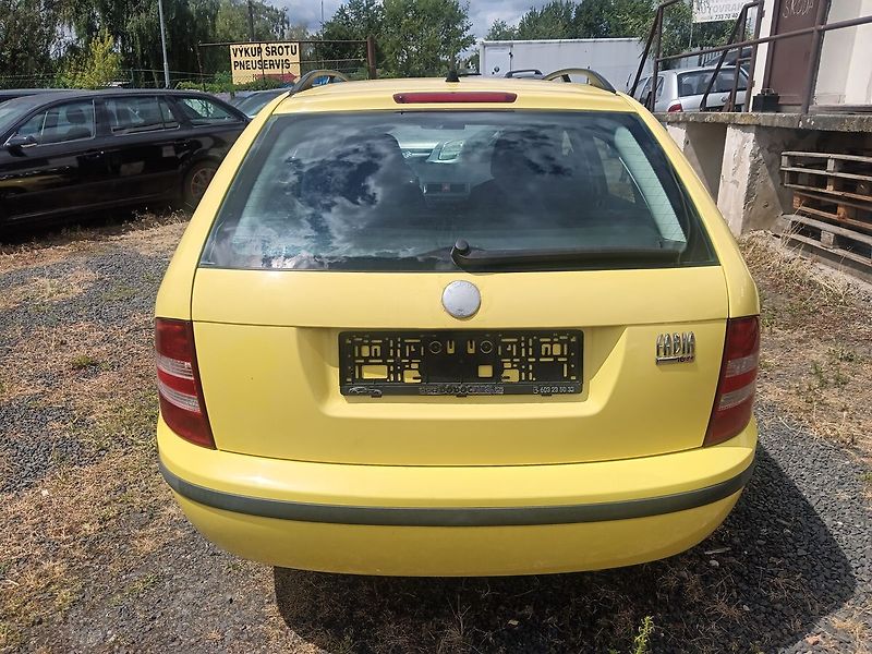 Škoda Fabia 1.4 16V  Classic Cool - fotka 4 z 25