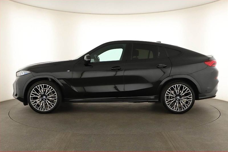 BMW X6 (2025) xDrive30d, M PAKET, VENTILACE - fotka 3 z 20