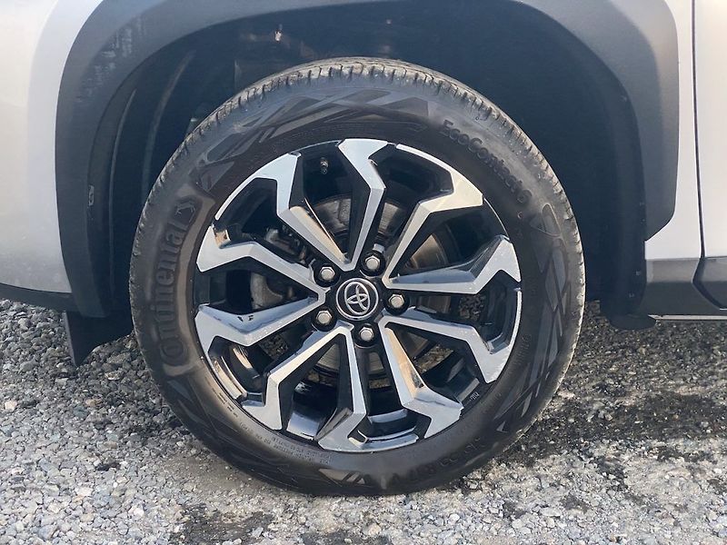 Toyota Yaris Cross 1.5i, ČR, Style Tech, záruka - fotka 10 z 17
