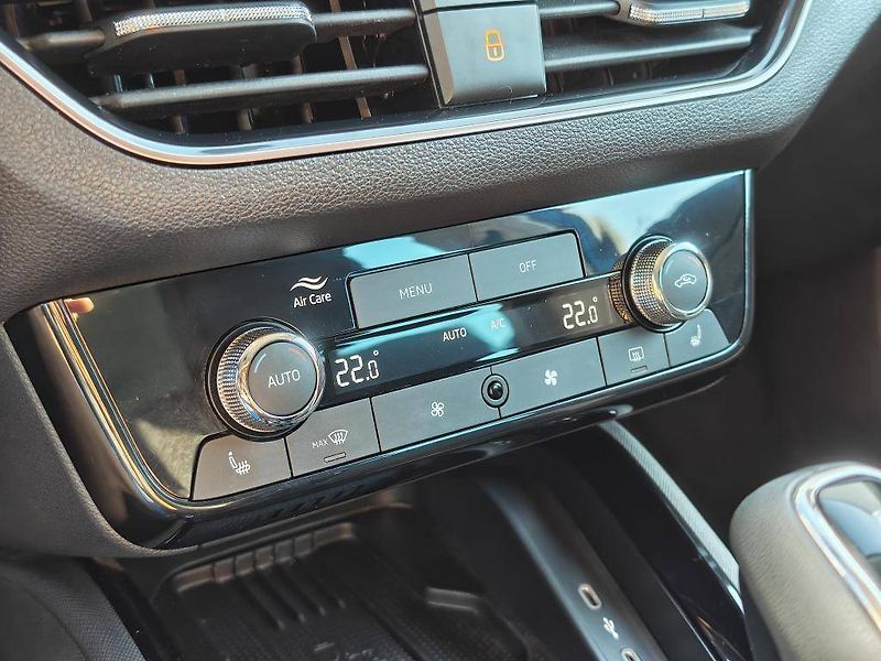 Škoda Scala Drive 7DSG 1,0TSI - fotka 17 z 22