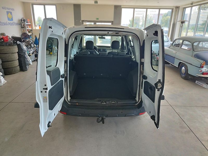 Dacia Dokker (2013) 1,6I,61KW,SERVISNÍ KNÍŽKA - fotka 9 z 20
