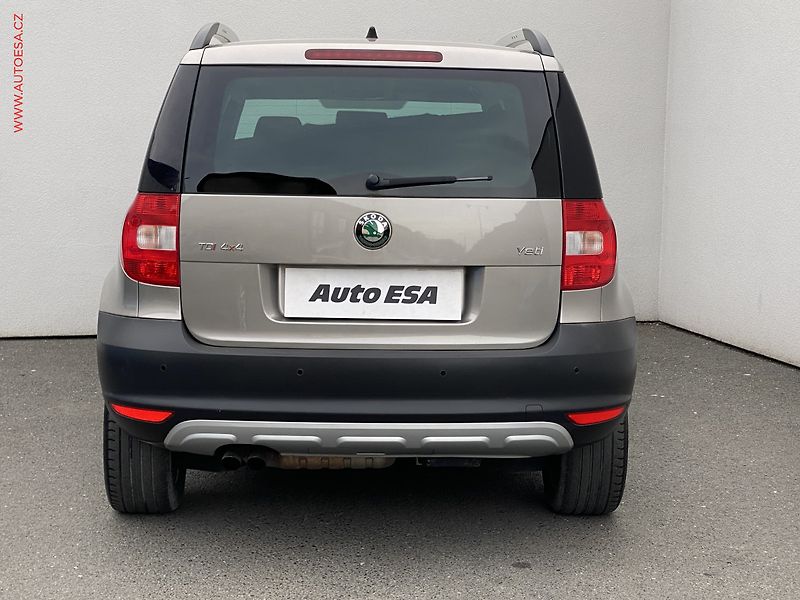Škoda Yeti (2011) 2.0 TDi 4x4, Experience, - fotka 5 z 16