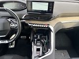 Peugeot 5008 (2023) 1.2PT 96kW CZ DPH - náhled 10
