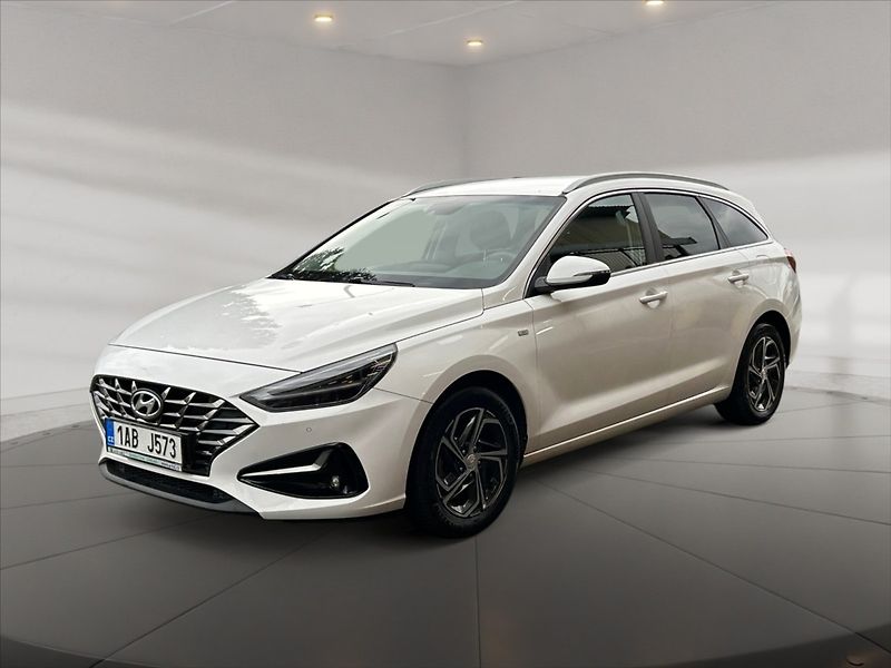 Hyundai i30 1,5 T-GDI Smart - fotka 3 z 11