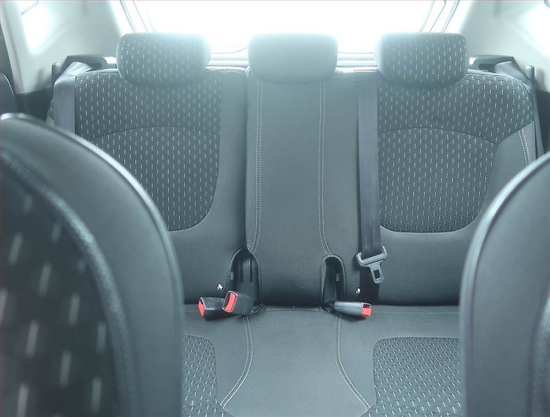 Renault Captur (2019) 1.3 TCe, Serv.kniha, Navi - fotka 10 z 16