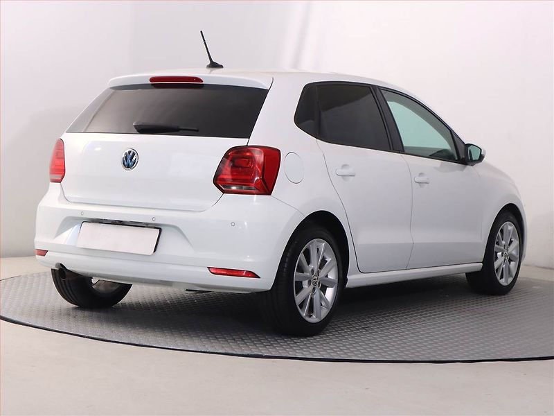 Volkswagen Polo (2015) 1.2 TSI, Automat, Serv.kniha - fotka 5 z 22
