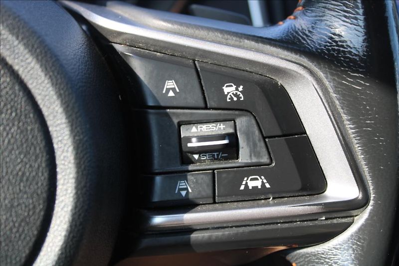 Subaru XV 2,0 i  1.maj., ČR, serviska - fotka 21 z 36