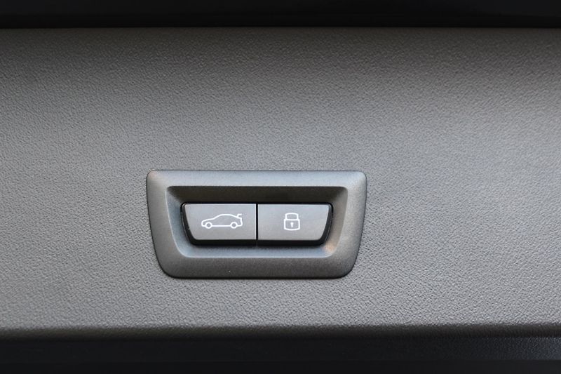 BMW X3 xDrive30e - fotka 28 z 29