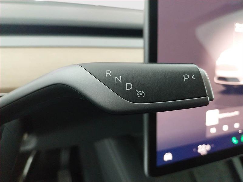 Tesla Model Y (2023) Long Range AWD 79kWh, SoH 91% - fotka 13 z 22