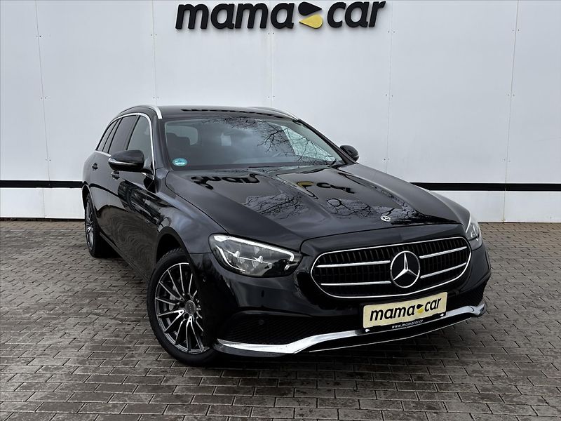 Mercedes-Benz Třídy E 300de 4MATIC TAŽNÉ DPH - fotka 1 z 33
