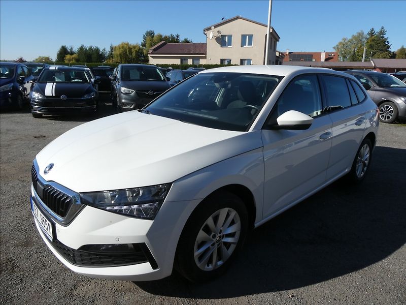 Škoda Scala 1,0 TSi 81kW Style, NAVIGACE - fotka 3 z 41