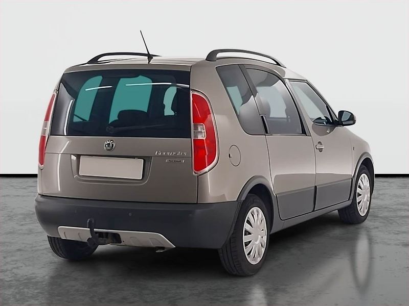 Škoda Roomster (2012) Scout 1.2 TSI, Serv.kniha - fotka 5 z 18