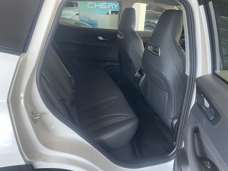 Chery Tiggo 4 HEV (2026) 1,5 HEV Unique - fotka 15 z 49