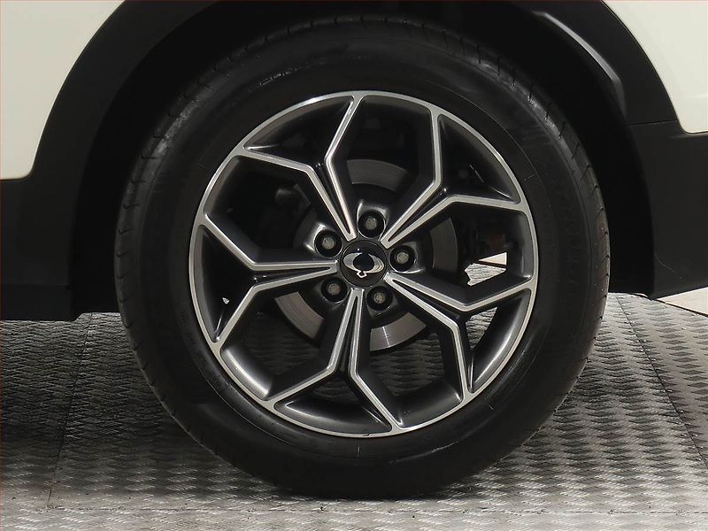 SsangYong Korando (2020) Style 1.5 T-GDI, Automat - fotka 15 z 18