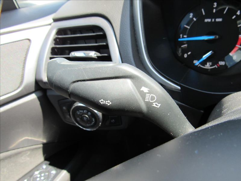 Ford Mondeo 1,6 TDCi 85kW - fotka 22 z 32