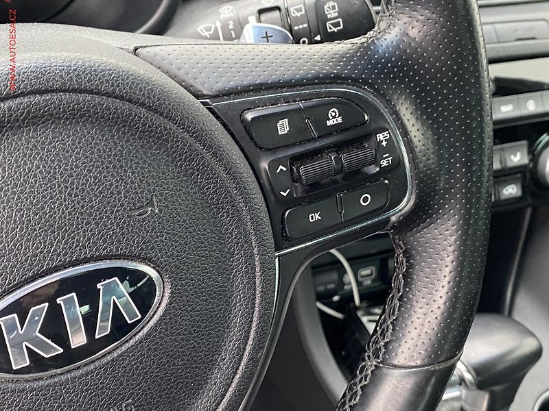 Kia Sportage (2016) 2.0 CRDi AWD, GT Line, AT - fotka 14 z 20
