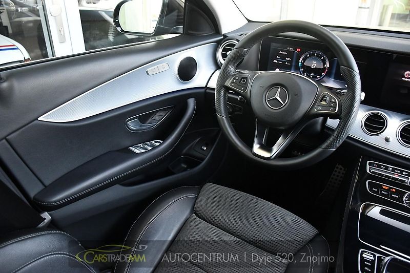 Mercedes-Benz Třídy E 220d 143kW ALLTERRAIN  - fotka 22 z 58