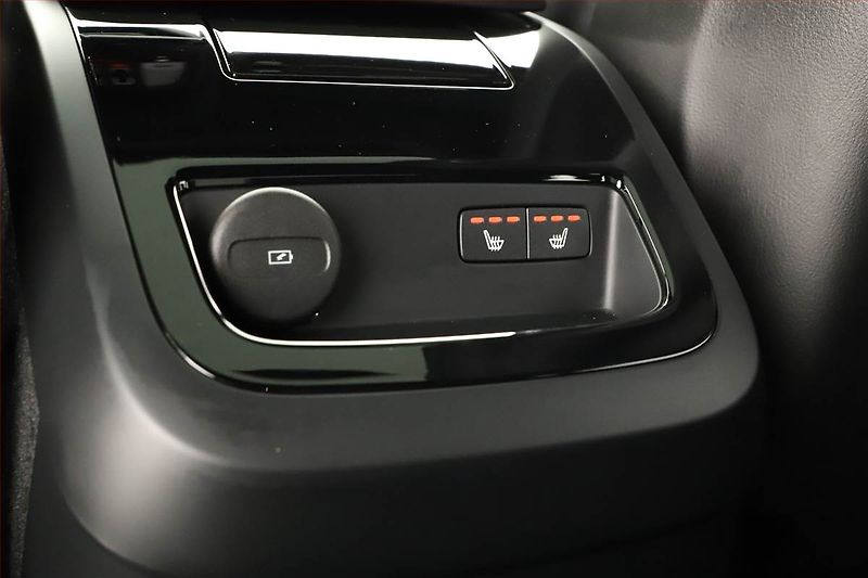 Volvo S90 (2024) T8 Recharge - fotka 15 z 20