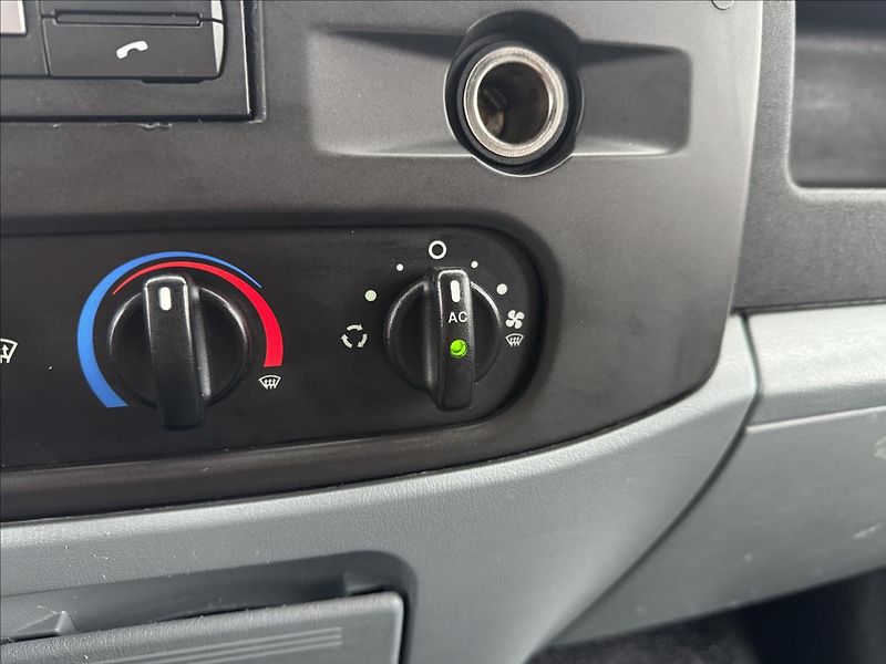 Ford Transit 2,2 114kW AC DPH NOVÁ STK L4 - fotka 22 z 29