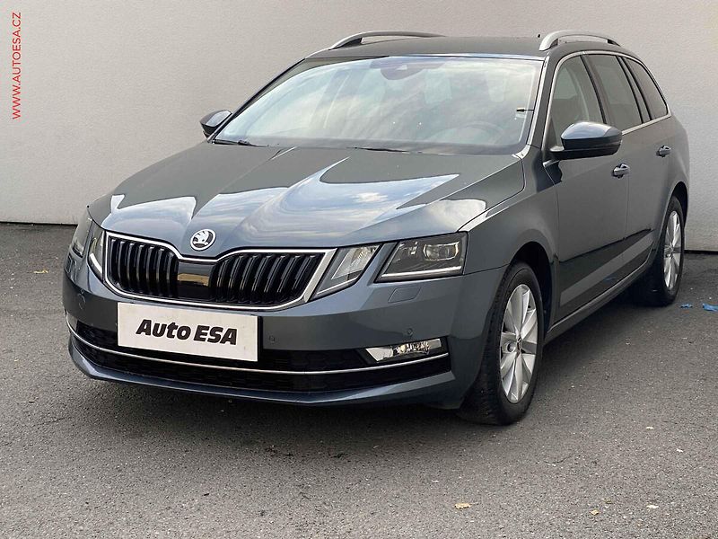 Škoda Octavia (2019) 1.5 TSi, Style, DSG, LED - fotka 3 z 18