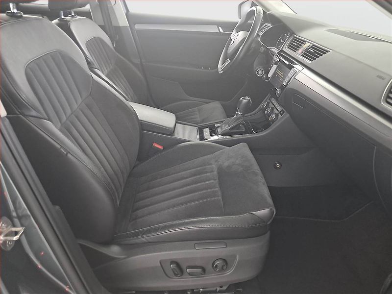 Škoda Superb (2016) Style Plus 2.0 TDI, Automat - fotka 9 z 18