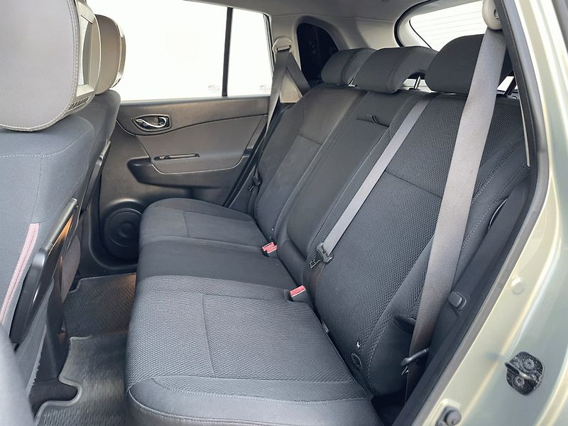 Renault Koleos (2008) Dynamique 2,0dCi 150k 4x4 - fotka 16 z 23