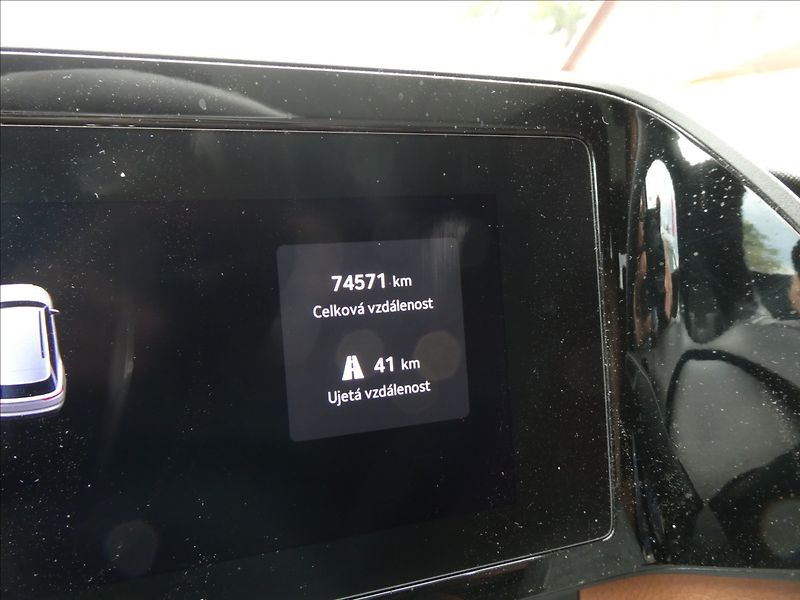 Škoda Kodiaq 2,0 TDI 142kW Excl. Selection - fotka 42 z 45