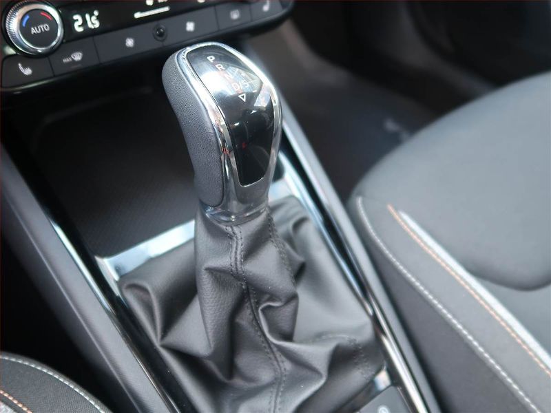 Škoda Scala (2024) 1.0 TSI - fotka 13 z 19