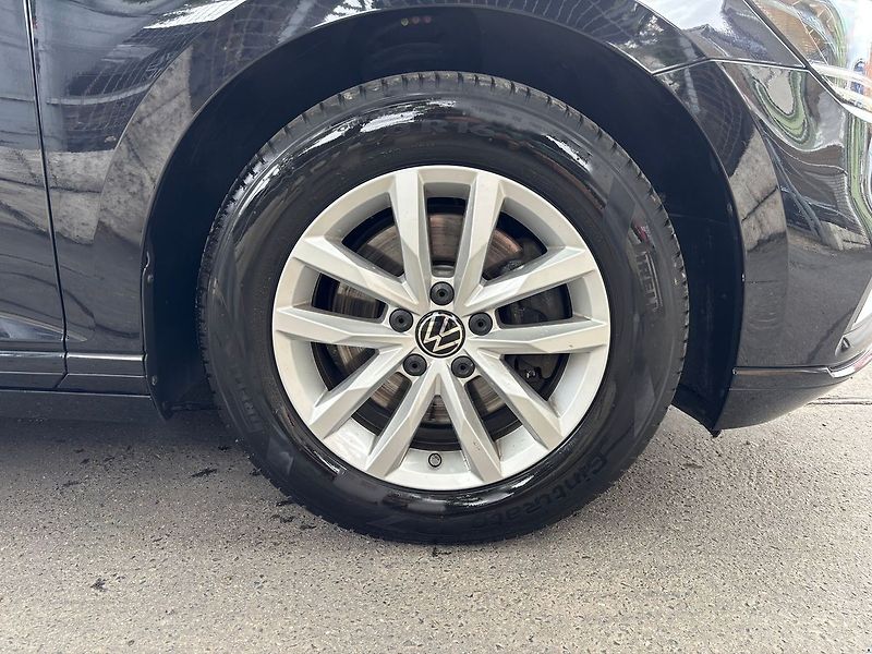 Volkswagen Passat 1.5TSI/2022/1MAJ.TAŽ.DPH.ACC-Z - fotka 14 z 52