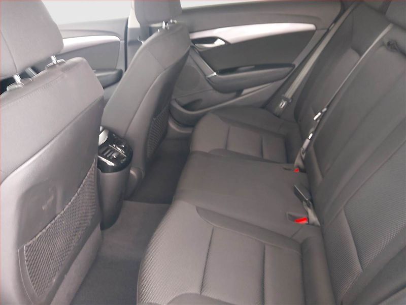 Hyundai i40 (2012) 1.7 CRDI, Tempomat - fotka 10 z 24