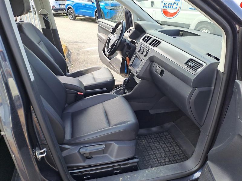 Volkswagen Caddy 2,0 TDI DSG - fotka 6 z 14