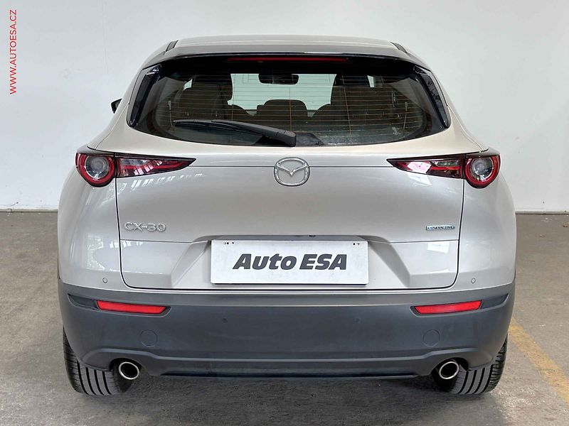 Mazda CX-30 (2024) 2.0i, 1.maj,ČR, Exclusive - fotka 5 z 17