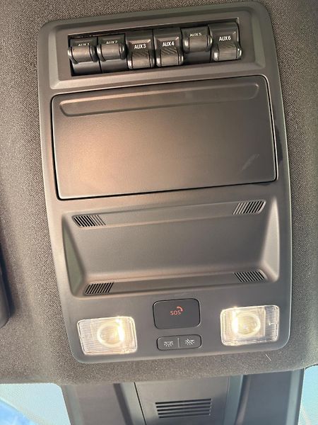 Volkswagen Amarok - fotka 21 z 27