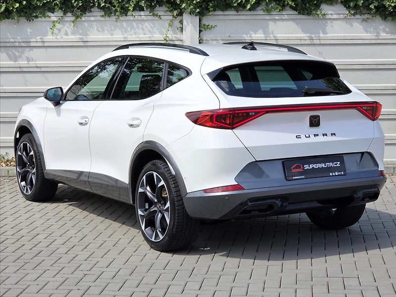 Cupra Formentor 1,5 TSi DSG Tažné Záruka2029 Č - fotka 4 z 15