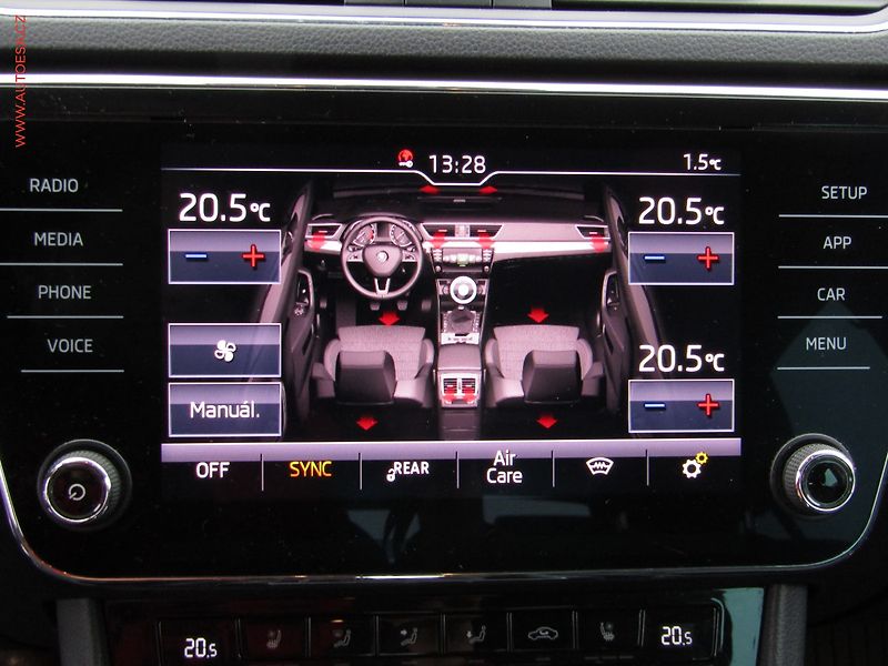 Škoda Superb (2019) 2.0TDi 4x4, 2.maj,ČR, Style - fotka 19 z 23