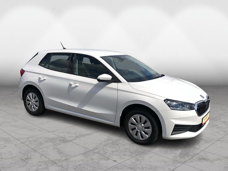 Škoda Fabia 1.0 MPi ACTIVE - fotka 6 z 28