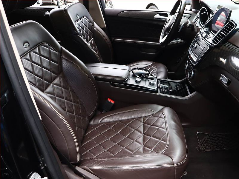 Mercedes-Benz GLS (2017) 350 d 4MATIC - fotka 7 z 27