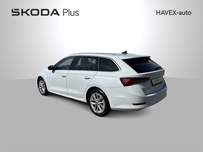 Škoda Octavia (2022) Combi 2.0 TDI DSG Style - fotka 34 z 35