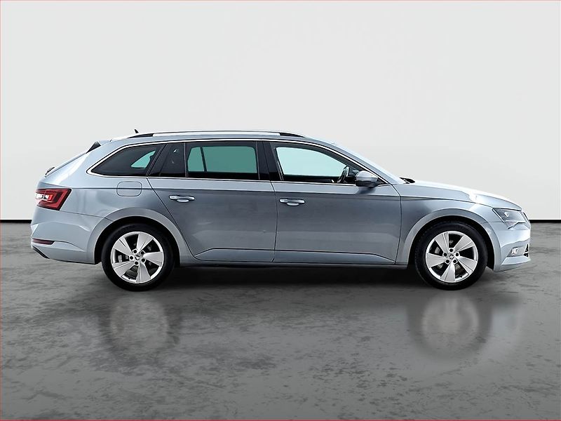 Škoda Superb (2016) 2.0 TDI, Automat, Navi - fotka 6 z 22
