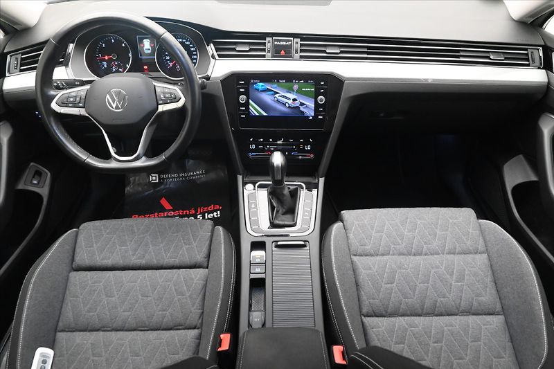 Volkswagen Passat 2,0 TDI 110 kW DSG Business Zá - fotka 14 z 31